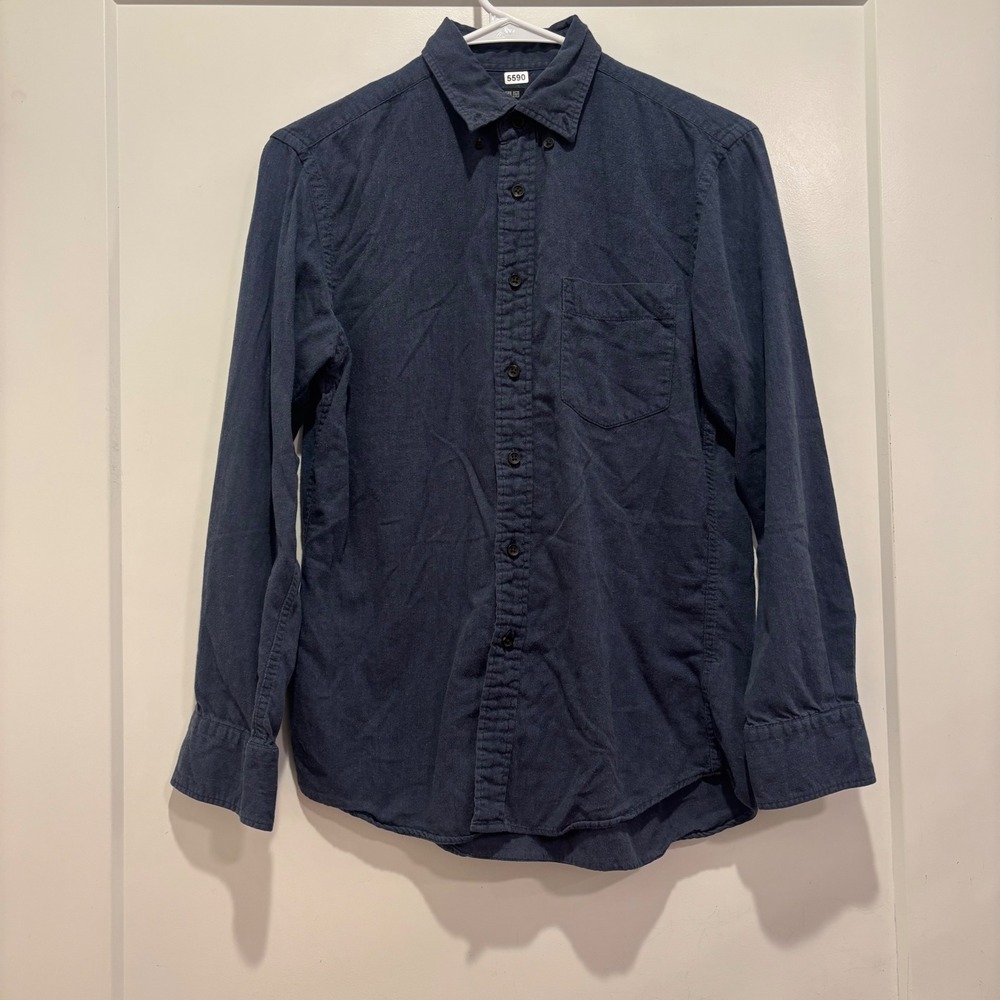 Uniqlo Mens Small Navy Blue Flannel Long Sleeve Button Down Shirt Pocket 5590